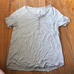 3/$15 american eagle tee